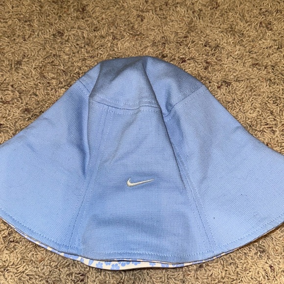 UNC Bucket Hat - Picture 3 of 12